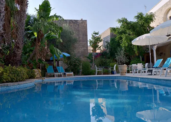 Village Knights Accommodation